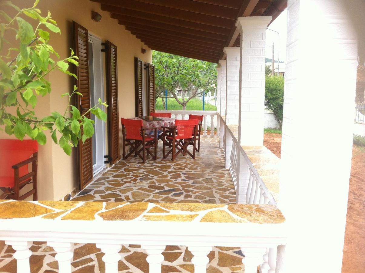 Villa Panorea Moraitika Exterior photo