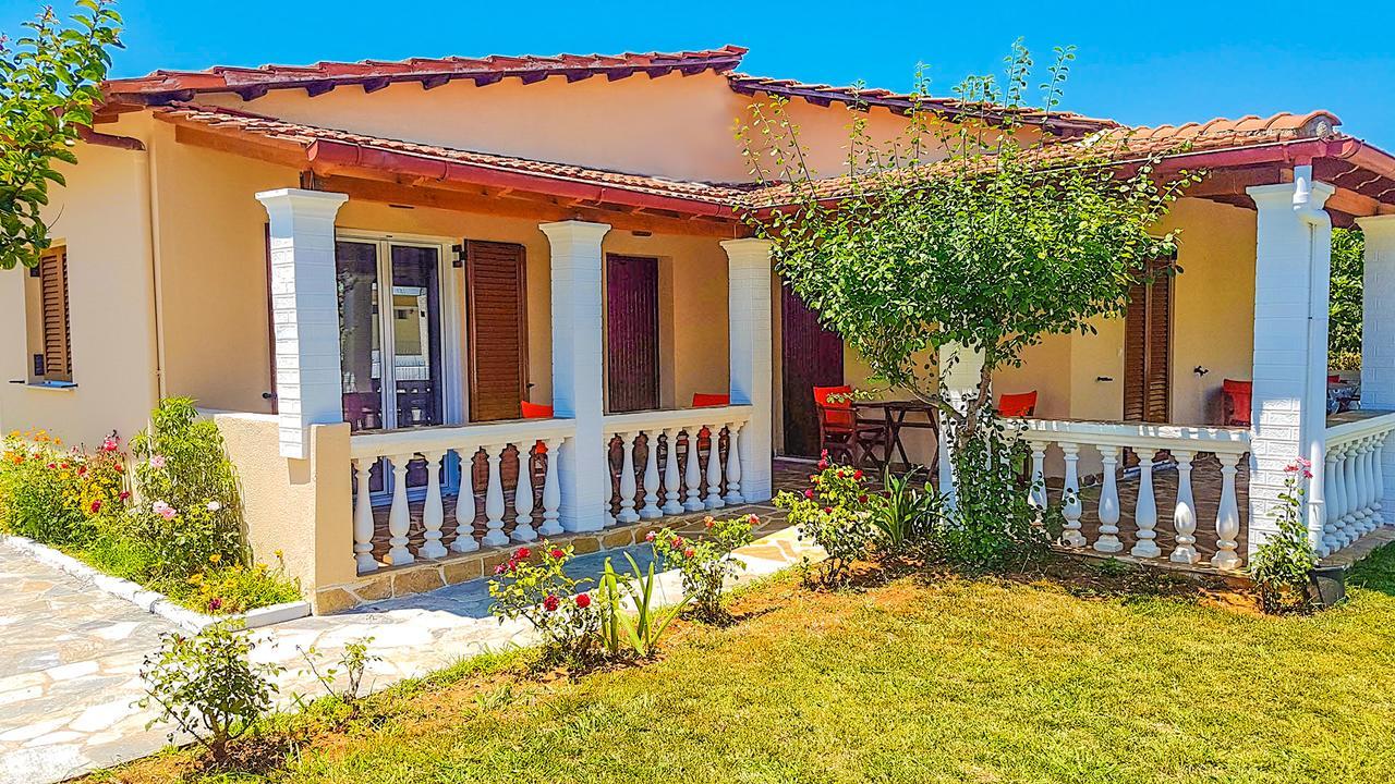 Villa Panorea Moraitika Exterior photo