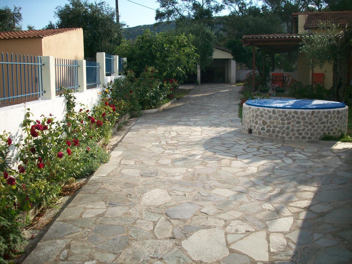 Villa Panorea Moraitika Exterior photo
